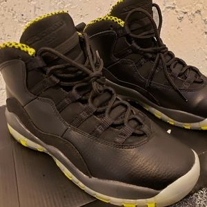 Jordan 10 Retro Venom Green 5Y